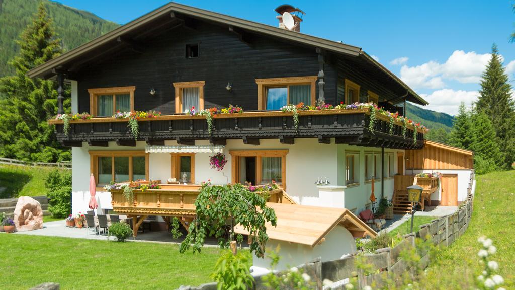 Апартаменты Gaestehaus Geir Обернберг-на-Бреннере Экстерьер фото